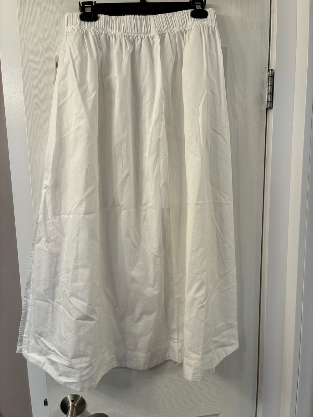 Old Navy, white Poplin, cotton skirt and NWT